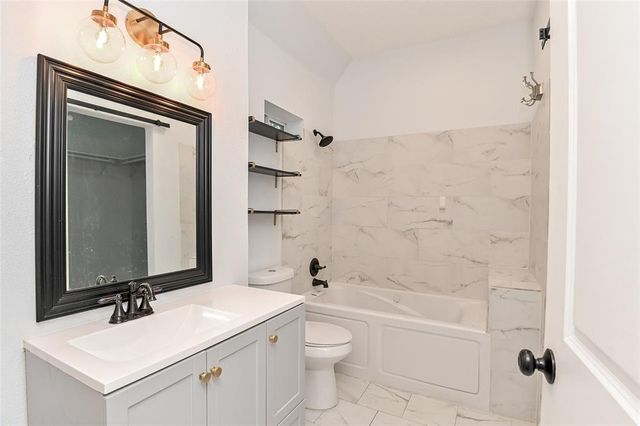 201 Marie Street A, Houston, TX 77009