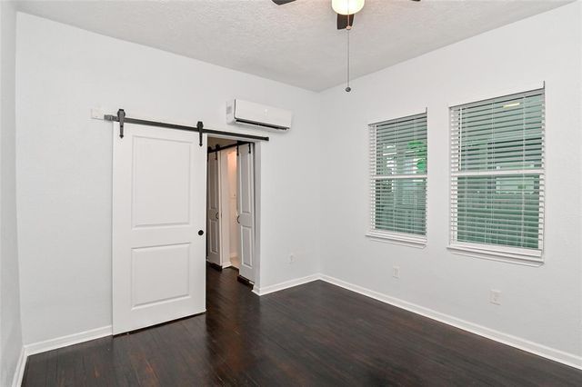 201 Marie Street A, Houston, TX 77009