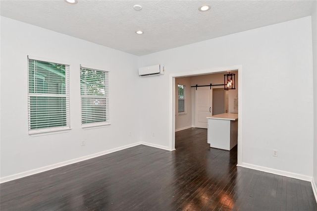 201 Marie Street A, Houston, TX 77009