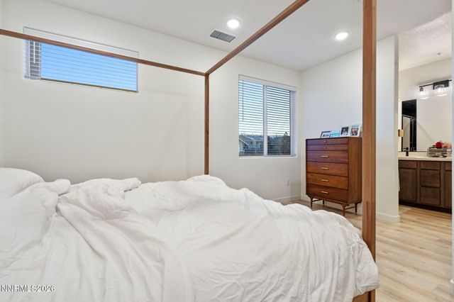 176 Rissone Lane, Reno, NV 89503