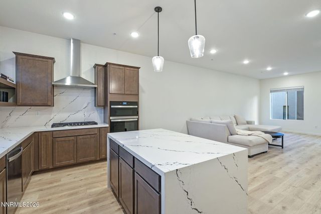 176 Rissone Lane, Reno, NV 89503