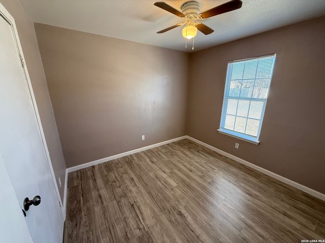 1405 Donaldson Ave Apt 202, San Antonio, TX 78228