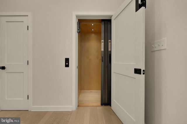 4913 SHERIER PL NW, Washington, DC 20016