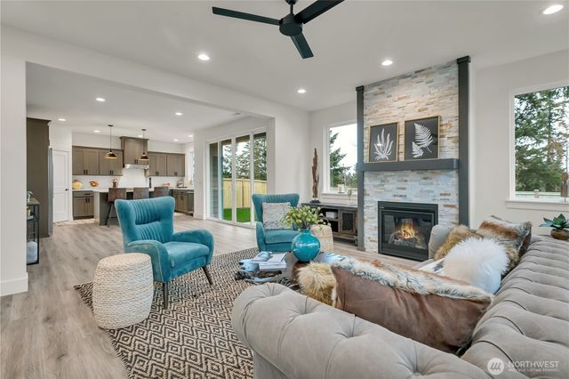 16202 76th Avenue Ct E, Puyallup, WA 98375