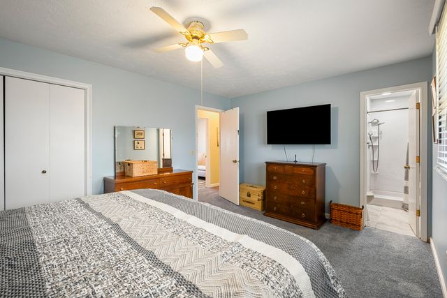 216 RED BUD Lane, Council Bluffs, IA 51503