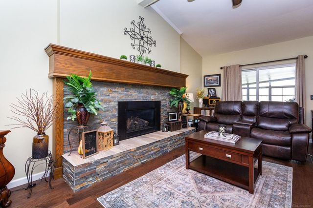 35827 Rainbow Drive, Sterling Heights, MI 48312