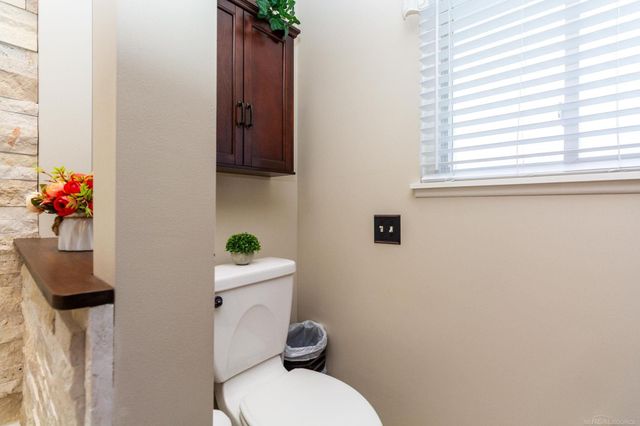 35827 Rainbow Drive, Sterling Heights, MI 48312