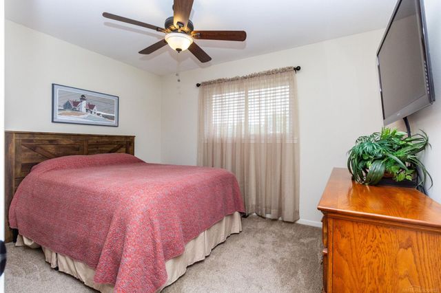 35827 Rainbow Drive, Sterling Heights, MI 48312