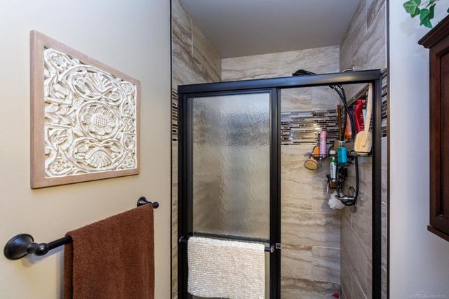 35827 Rainbow Drive, Sterling Heights, MI 48312