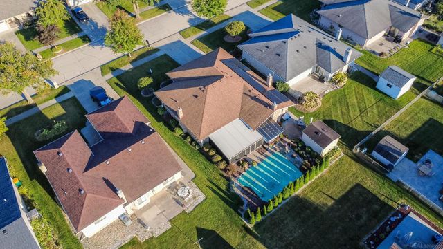 35827 Rainbow Drive, Sterling Heights, MI 48312