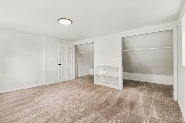 5574 Raceview Avenue, Green Twp, OH 45248