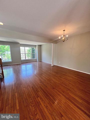 15697 PALERMO TER, Woodbridge, VA 22191