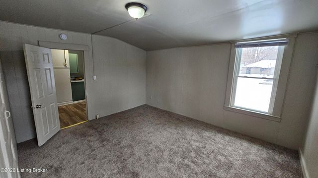 2615 Greenwood Ave, Louisville, KY 40211