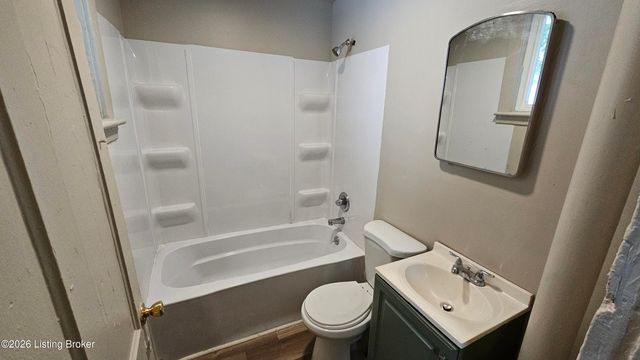 2615 Greenwood Ave, Louisville, KY 40211