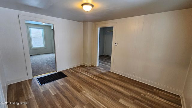 2615 Greenwood Ave, Louisville, KY 40211