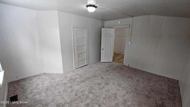 2615 Greenwood Ave, Louisville, KY 40211