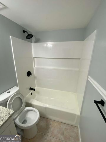 5335 Lee Cir, Forest Park, GA 30297