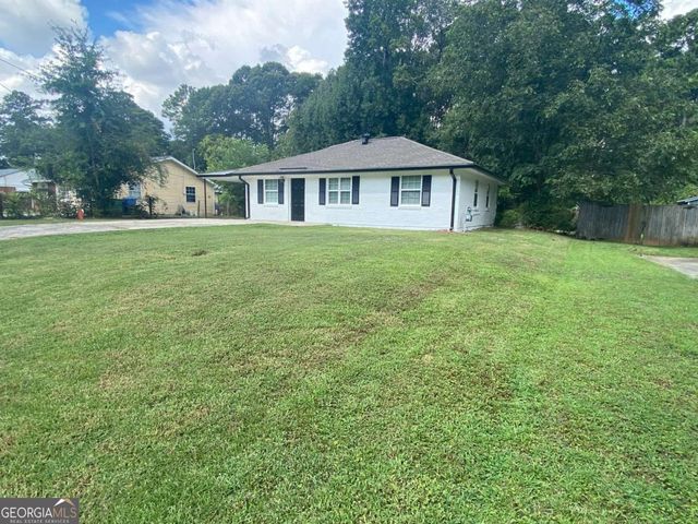5335 Lee Cir, Forest Park, GA 30297