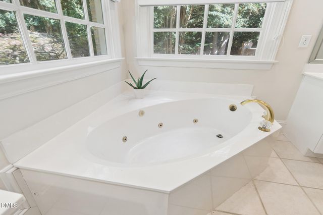 4901 Oakmoor Court, Raleigh, NC 27614
