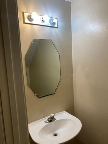 4026 Clayton Bend Court, Houston, TX 77082