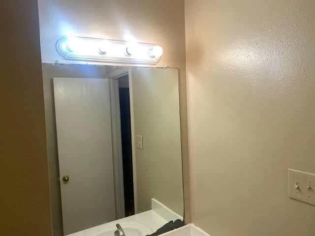 4026 Clayton Bend Court, Houston, TX 77082