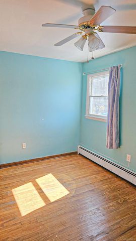 225 Monhagen Avenue, Middletown, NY 10940