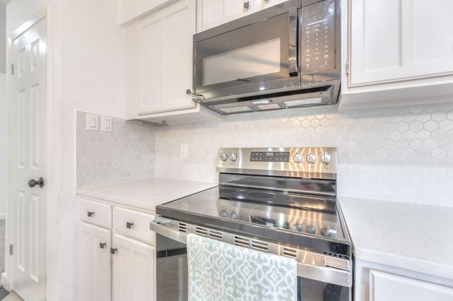 22226 Waynegate Drive, Spring, TX 77373