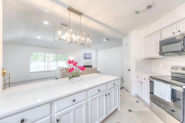 22226 Waynegate Drive, Spring, TX 77373