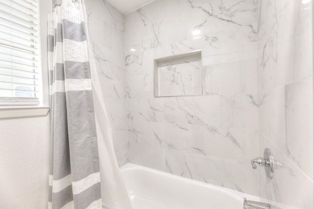 22226 Waynegate Drive, Spring, TX 77373