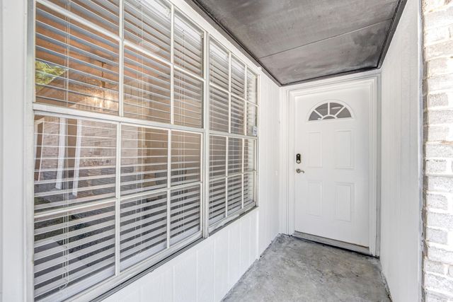 22226 Waynegate Drive, Spring, TX 77373
