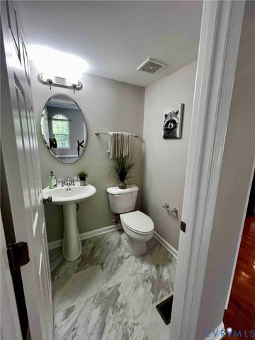 111 Siena Ln, Glen Allen, VA 23059