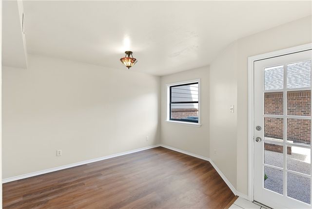 2400 Longmire Drive 204, College Station, TX 77845