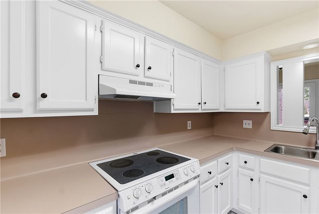 2400 Longmire Drive 204, College Station, TX 77845