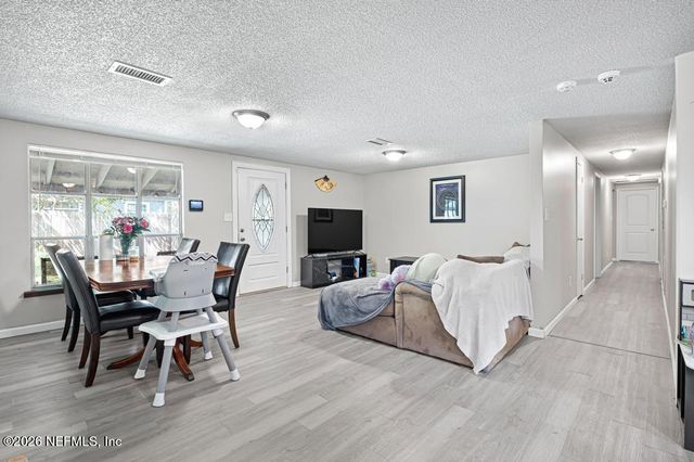 10779 GLADWYNNE Road, Jacksonville, FL 32218