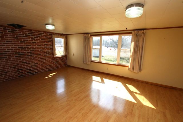 11421 Elm Avenue, Howard City, MI 49329