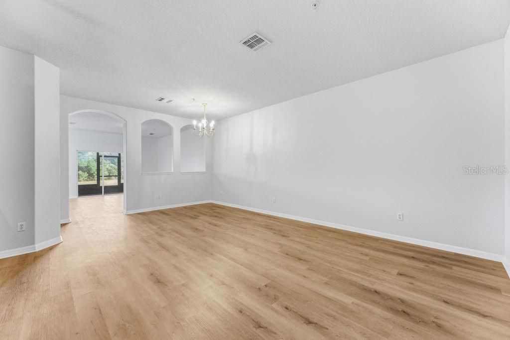 Image 7 of property listing at 2795 OAKWATER DRIVE 2795, Kissimmee, FL 34747