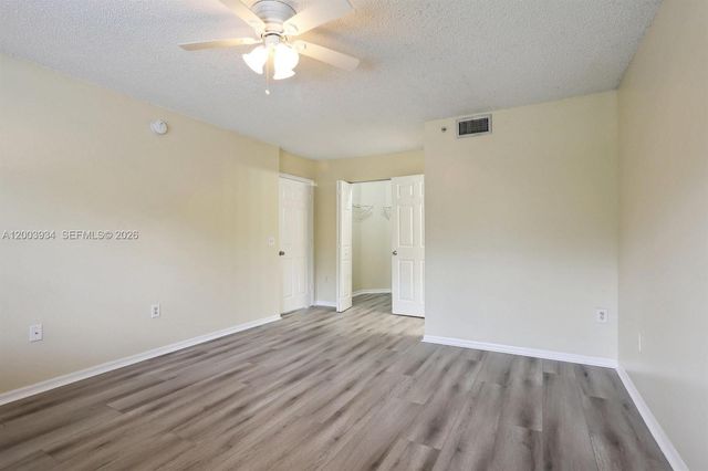 5051 Wiles Rd 201, Coconut Creek, FL 33073