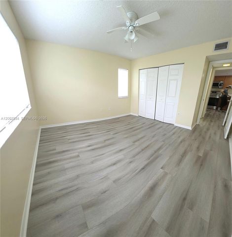 5051 Wiles Rd 201, Coconut Creek, FL 33073