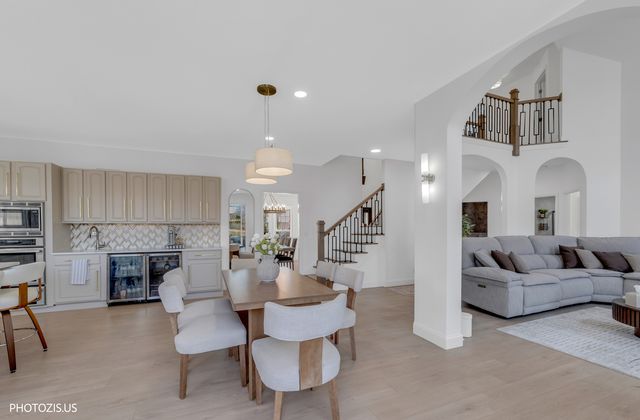 3517 Oakleaf Lane, Crystal Lake, IL 60012