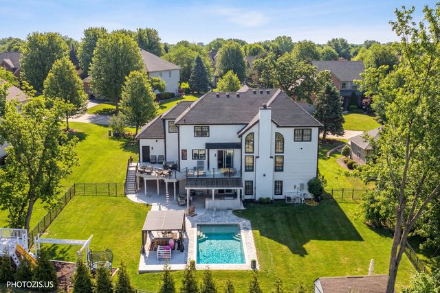 3517 Oakleaf Lane, Crystal Lake, IL 60012