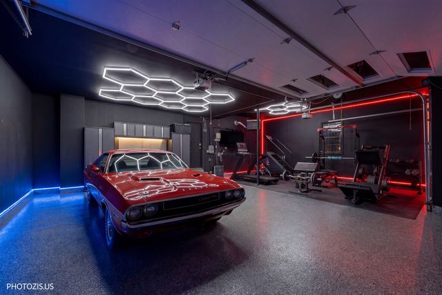 3517 Oakleaf Lane, Crystal Lake, IL 60012