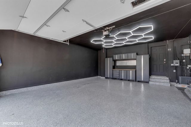 3517 Oakleaf Lane, Crystal Lake, IL 60012