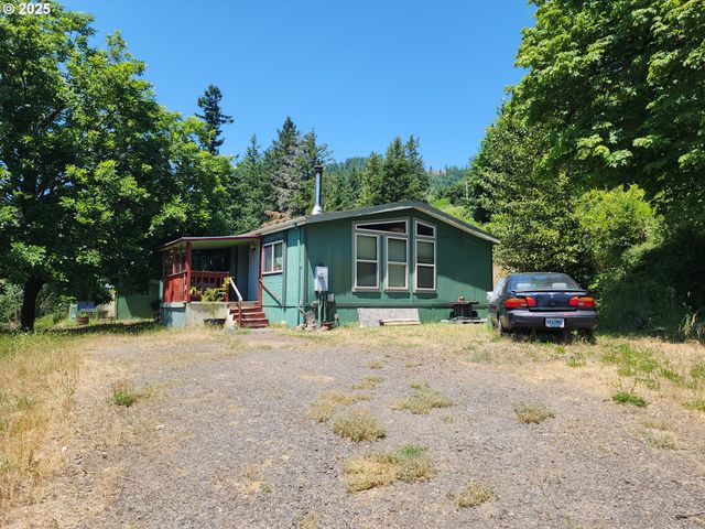 34865 ROW RIVER Rd, Cottage Grove, OR 97424