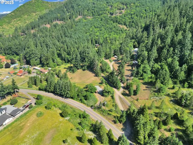 34865 ROW RIVER Rd, Cottage Grove, OR 97424