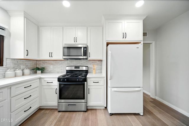 5123 Caroli Lane, La Canada Flintridge, CA 91011