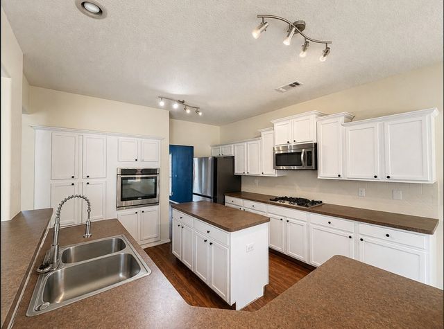 4420 Corner Brook Lane, Fort Worth, TX 76123