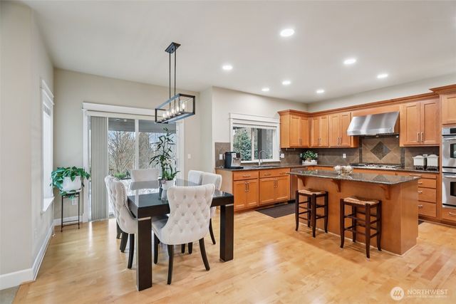 7827 132nd Place SE, Snohomish, WA 98296