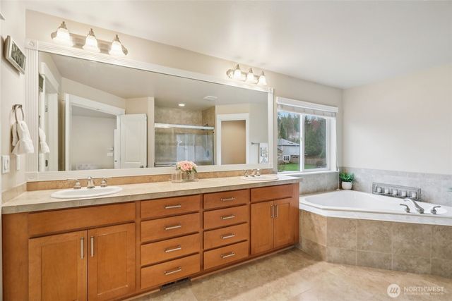 7827 132nd Place SE, Snohomish, WA 98296