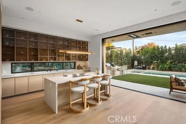 14758 Morrison, Sherman Oaks, CA 91403