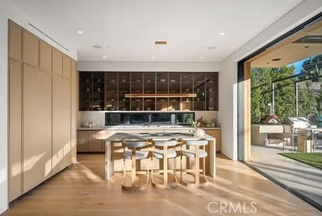 14758 Morrison, Sherman Oaks, CA 91403
